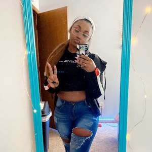 Meet your Posher, Aryssa